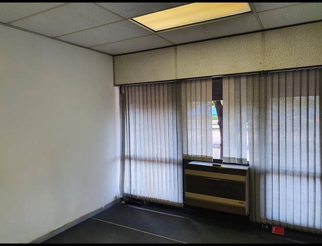 426M² OFFICE TO LET IN ALRODE